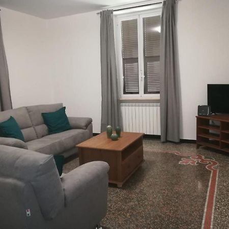 ノーリLa Casa Di Via Defferrariアパートメント エクステリア 写真